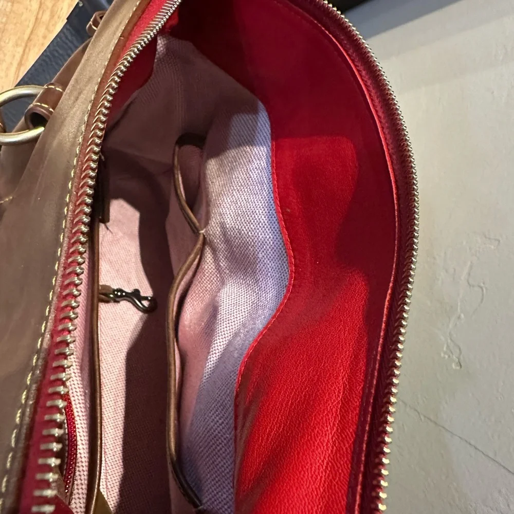 Dooney & Burke. Brown Leather Bag